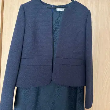 도쿄 소와르 네이비 컬러