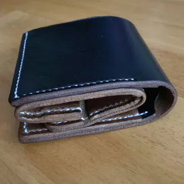 가죽 접이식 지갑 블랙과 브라운 크롬 엑셀 가죽