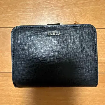 FURLA 블랙 접이식 지갑