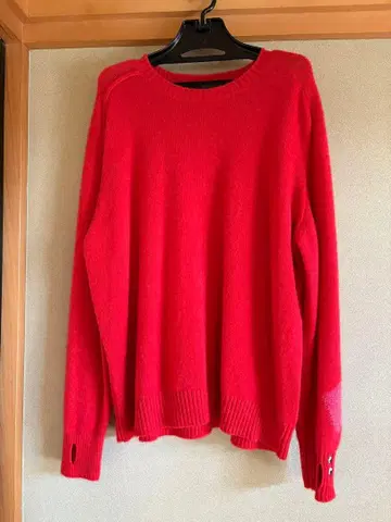 레어 사이즈 UNIQLO x ANYA HINDMARCH 캐시미어 스웨터