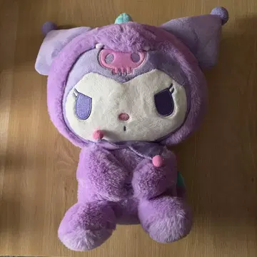 쿠로미 봉제 인형