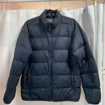 유니클로 울트라 라이트 다운 사이즈 L