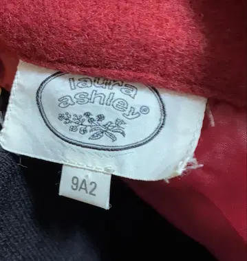 로라 애슐리 케이프 코트 망토 코트 빨간색 70s 빈티지