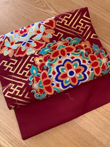 어른스러운 와인 레드 앤티크 나고야 오비 시츠케츠키