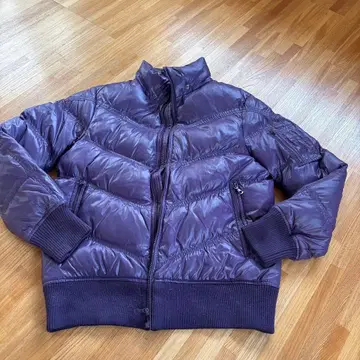 UNIQLO 퍼플 프리미엄 다운 자켓