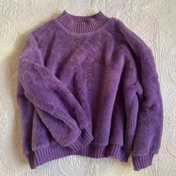 리브 하이넥 인조 모피 니트 퍼플