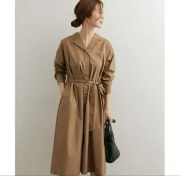 어반 리서치 도어스 브라운 긴팔 셔츠 원피스