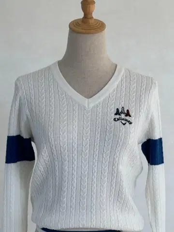 캘러웨이 화이트 x 블루 V넥 케이블 짜임 스웨터 골프웨어 S