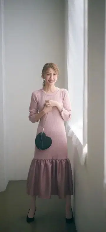 MIKA x &NOSTALGIA 콜라보 원피스