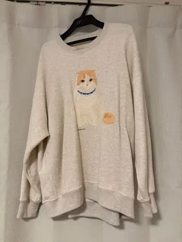 FURFUR 마쉬멜로우 프린트 맨투맨