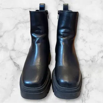 통굽 블랙 사이드 고어 부츠