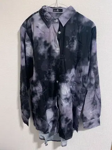 미사용 새상품 타이다이 패턴 긴팔 셔츠 그레이 블랙 [ NieR ]