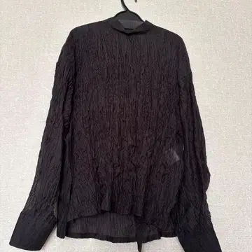 새상품 야마다야 블랙 주름 가공 긴팔 셔츠