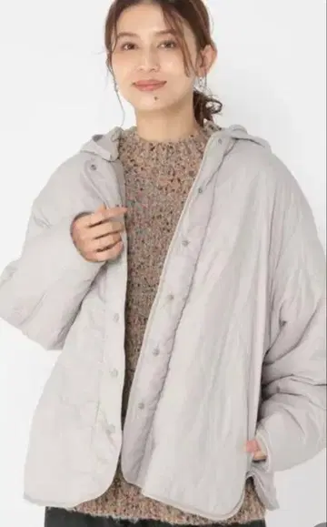 StudioCLIP 라이트 그레이 퀼팅 자켓 후드 부착