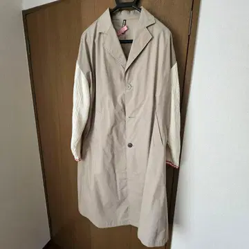 플라보아 이소재 렌치 코트 니트 소매