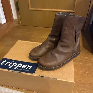 미사용 새상품 trippen 브라운 지퍼 부츠