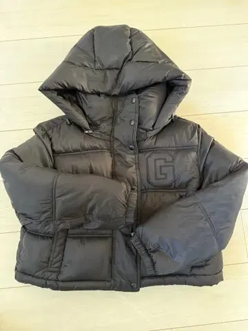 GAP 블랙 다운 자켓 S