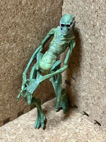 에이리언 4 뉴본 에이리언 해즈브로 정크