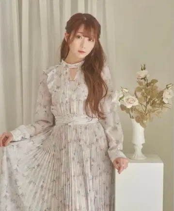 RoseMuse 로제뮤즈 sheerfloral 원피스