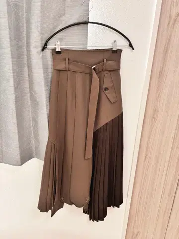 유나이티드 도쿄 스커트