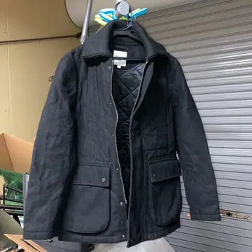 유니클로 JW ANDERSON 블랙 울 혼방 남성용 자켓 사이즈 S