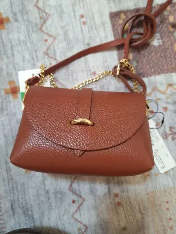 어반 리서치 소가죽 숄더백 브라운 새상품