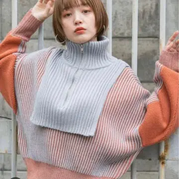 새상품급 KBF 레이어드 하프 ZIP 니트