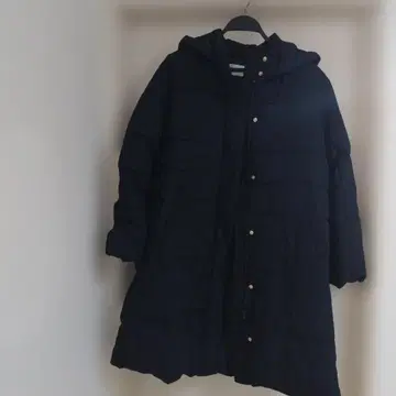 허니즈 후드 부착 파이버 다운 자켓