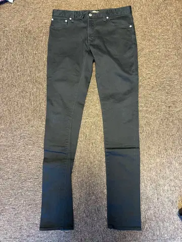 Japan Blue Jeans 블랙 스키니 팬츠 W32 L32
