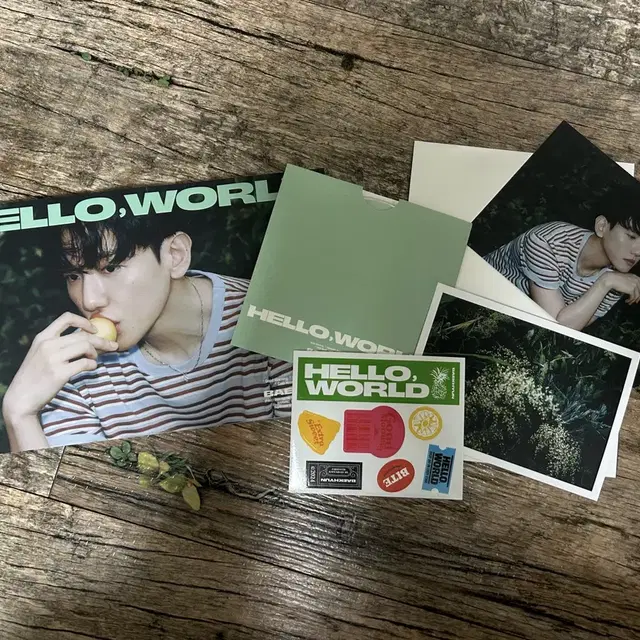 백현 Hello, World 앨범