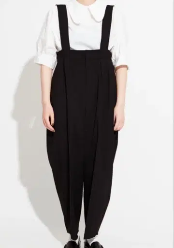 I am I in fact BON BON 턱 멜빵 팬츠