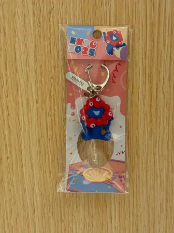 미야쿠미야쿠 엑스포 마스코트 EXPO2025 키링 앉은