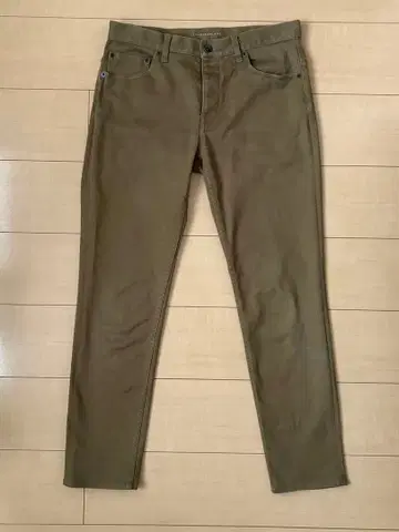 TOMORROWLAND 치노 팬츠