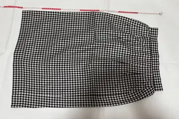 MORS RENE 체크 무늬 타이트 스커트