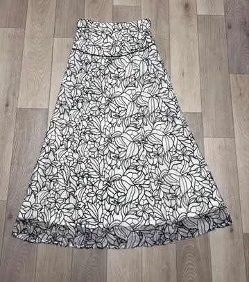 MERCURYDUO 컷워크 자수 코르셋 플레어 스커트 S