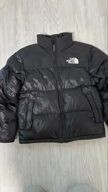 [ 가격 협의 환영 ] THE NORTH FACE 다운 자켓 M 사이즈