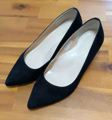 아테니아 블랙 펌프스 22.5cm EEE