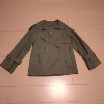 URBAN RESEARCH 올리브 그린 트렌치코트