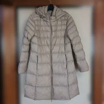 가벼운 TOPVALU 다운 자켓 베이지 M 사이즈 후드 부착