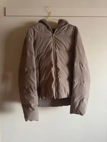 Astoria odier 후드 부착 다운 자켓 모카