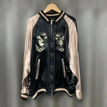 토끼 자수 새틴 스카잔