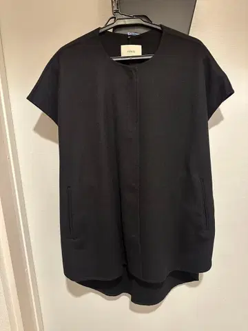 LE PHIL 루필 라이트 리버 베스트 블랙