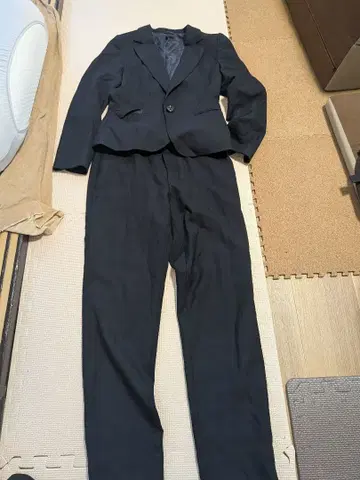 수트 상하의 블랙