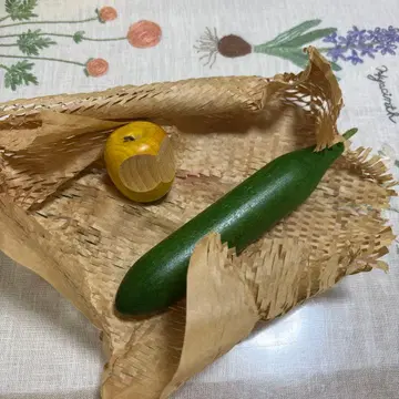 Erzi 카지리사과와 Gurken