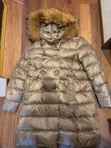 새상품급 매킨토시 피솔로피 다운 코트 38