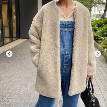 새상품급 TICCA 울 퍼 노카라 코트 베이지