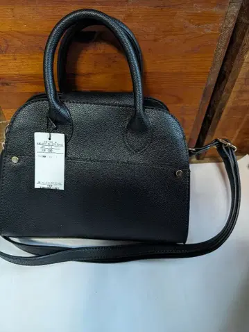 DRESKIP 블랙 가죽 핸드백 숄더 스트랩 포함