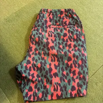 THE GUILTY PARTIES 레오파드 무늬 숏팬츠