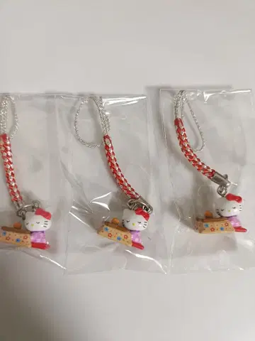 헬로키티 코타츠 스트랩 3개 세트