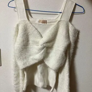 RESEXXY 화이트 니트탑 F